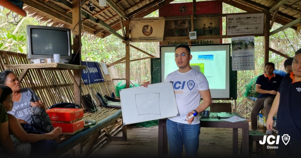 TAMFIAS members learning to make crab traps using local materials through Project Grab Crab.